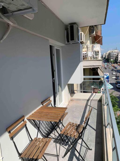 Lux , 3 Full Extra , Center Apartment