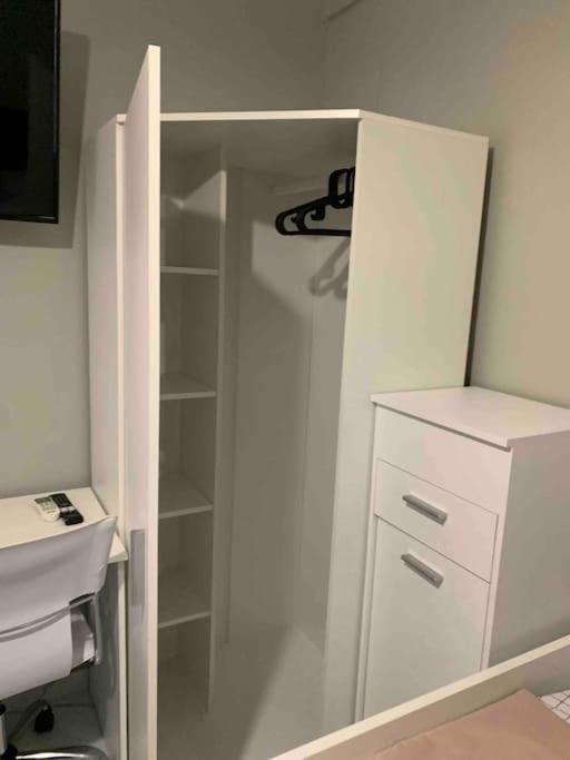 Lux , 3 Full Extra , Center Apartment *