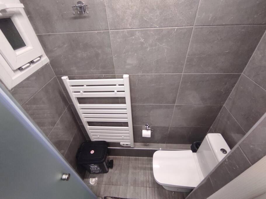 Lux , 3 Full Extra , Center Apartment
